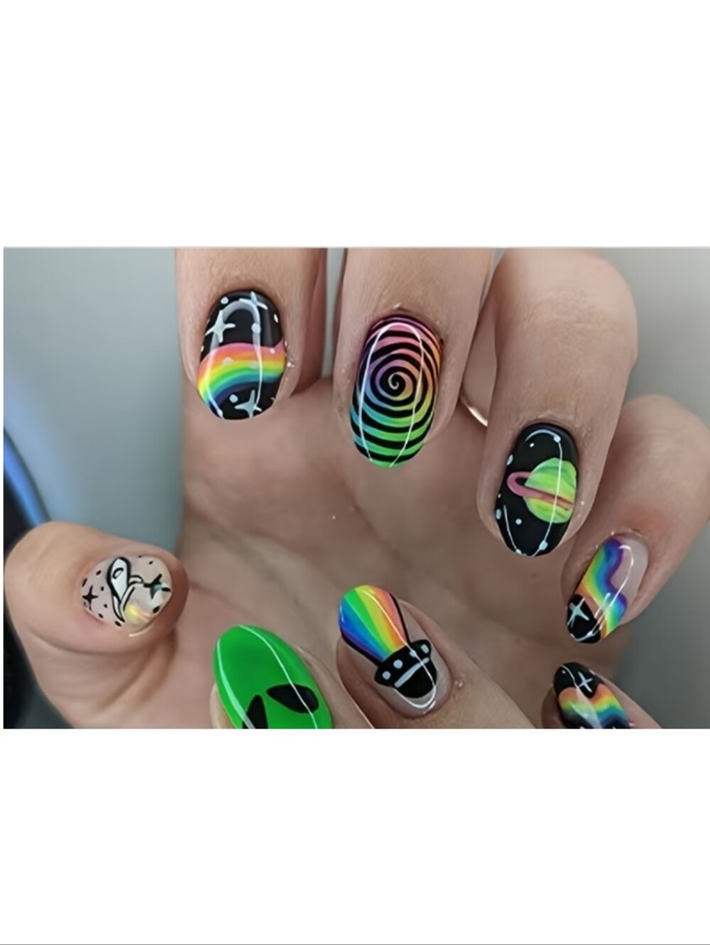 Galaxy Alien Universe Oval Press On Nails - 24 Count